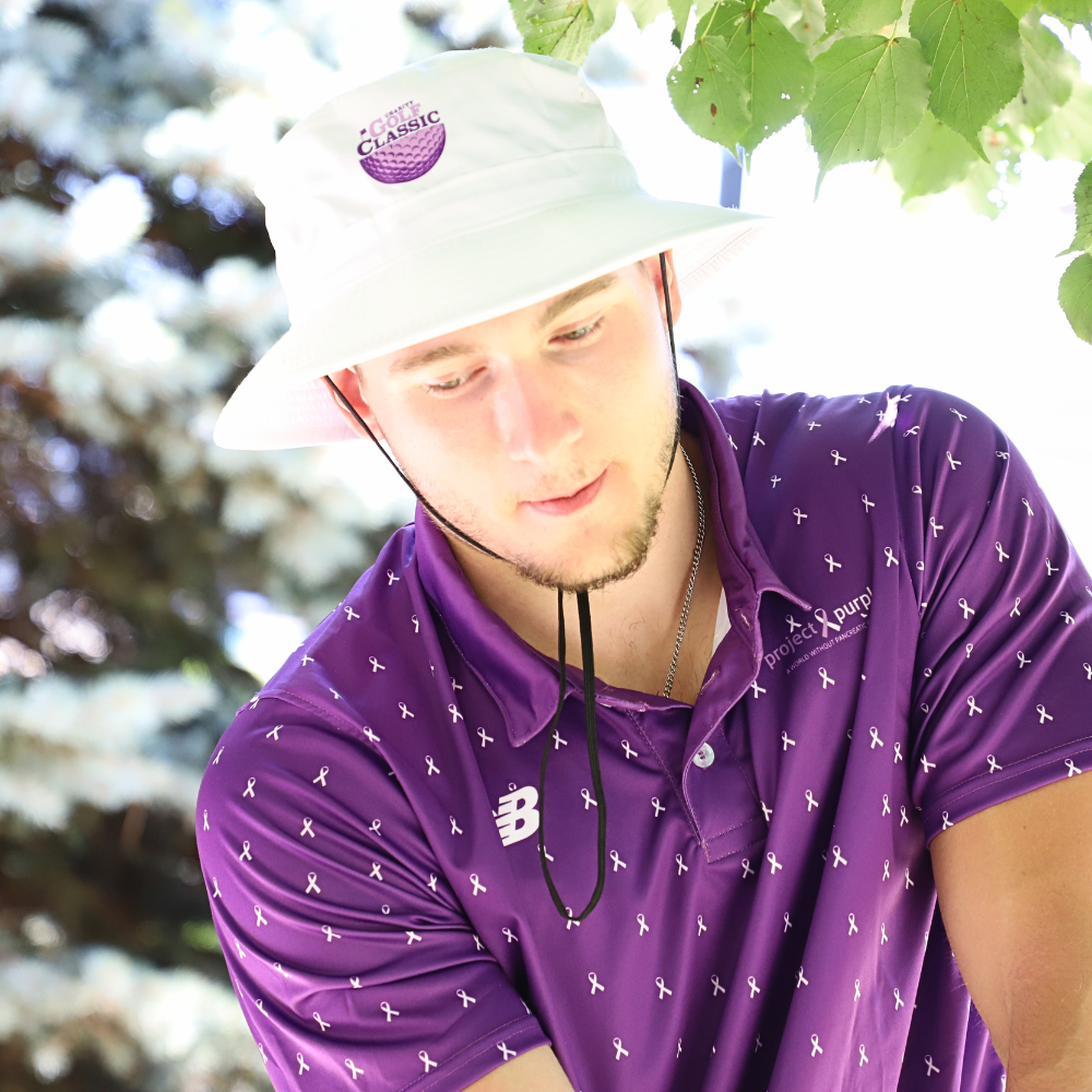 boy with white bucket hat